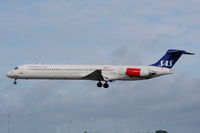 LN-RMC @ EGCC - Scandinavian - by Chris Hall