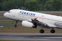 TC-JPC @ TXL - Turkish Airlines Airbus A320-232 - by Juergen Postl