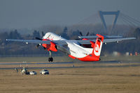 D-ABQB @ EDDL - at dus - by Volker Hilpert