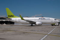 YL-BBL @ VIE - Air Baltic Boeing 737-300 - by Dietmar Schreiber - VAP