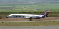 N487HA @ PHOG - Hawaiian Airlines Boeing 717-200 - by Kreg Anderson
