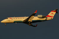 OE-LCL @ VIE - Austrian arrows Canadair Regional Jet CRJ200LR - by Joker767