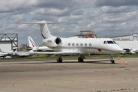N246V @ LFPB - on transit at Le Bourget - by juju777
