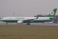 B-16312 @ VIE - Eva Air Airbus A330-203 - by Joker767
