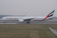 A6-ECE @ VIE - Emirates Boeing 777-31H(ER) - by Joker767