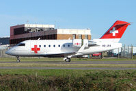 HB-JRA @ EGGW - Challenger 604 at Luton - by Terry Fletcher