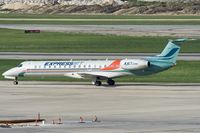 N14562 @ KSAT - taxying to the active - by FBE