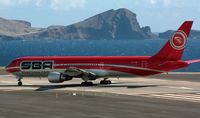 YL-LCZ @ LPMA - nice colors and fantastic background - by V.FERNANDES (Aviapassion)