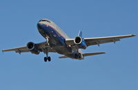N819UA @ KORD - United Airlines A319-131, UAL487 arriving from KPHL, short final 27L KORD. - by Mark Kalfas