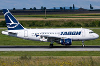 YR-ASC @ VIE - Tarom - by Thomas Posch - VAP