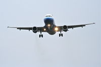 N442UA @ KORD - United Airlines A320-232, UAL621 arriving from KDCA on 27L. - by Mark Kalfas