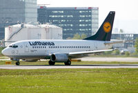D-ABIX @ LOWW - Lufthansa Boeing 737-530, c/n: 24946 - by Jetfreak