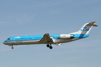 PH-OFC @ EBBR - Flight KL1723 is descending to RWY 25L - by Daniel Vanderauwera