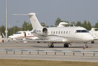 OE-ISU @ LOWW - CL-600 - by Andy Graf-VAP