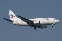LZ-BOQ @ LOWW - Bulgaria Air 737-500 - by Andy Graf-VAP