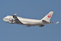 JA8079 @ KLAX - JAL Boeing 747-446, 25R departure KLAX. - by Mark Kalfas