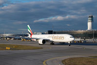 A6-EBW @ VIE - Emirates Boeing 777-300 - by Dietmar Schreiber - VAP
