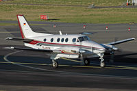 D-ISIX @ EDDL - at dus - by Volker Hilpert