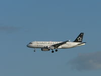 EC-ILH @ GCRR - About to land - by John1958