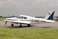 D-GIRL photo, click to enlarge