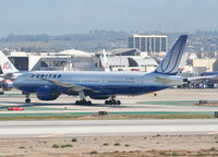 N783UA @ KLAX - United Airlines Boeing 777-222, N783UA taxiway Papa KLAX. - by Mark Kalfas