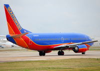N356SW @ HOU - Lining up for takeoff 12R - by AJ Heiser