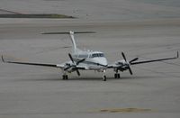 N430JT @ TNCM - N430JT taxing on the main ramp at TNCM - by Daniel Jef
