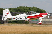 G-SEVN @ EG10 - Inbound on 11 at Breighton. - by MikeP