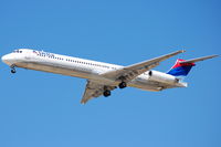 N928DL @ IAH - DAL1279 from ATL - by AJ Heiser