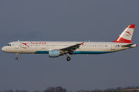 OE-LBA @ LOWW - Austrian Airlines - by Thomas Posch - VAP