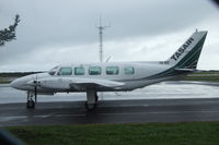 VH-MZI @ YDPO - VH-MZI @ YDPO Piper PA-31-350 Operator Tas-air
SN: 31-8152131 1st reg in AU: 26 Nov 1987 (Used to have Blue/Grey stripes) - by Anton von Sierakowski