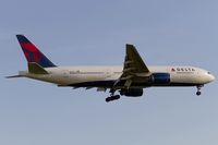 N864DA @ EDDF - short final RW07R - by Friedrich Becker