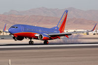 N496WN @ LAS - Southwest Airlines N496WN (FLT SWA495) from Cleveland-Hopkins Int'l (KCLE) landing RWY 25L. - by Dean Heald