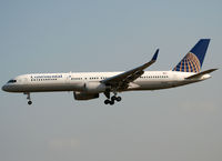 N14107 @ LEBL - Landing rwy 25R - by Shunn311