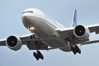 N78005 @ EGLL - Continental - by Artur Bado?