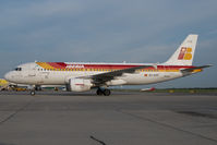 EC-HTC @ LOWW - Iberia Airbus 320 - by Dietmar Schreiber - VAP