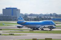 PH-BFA @ EHAM - K.L.M. - ROYAL DUTCH AIRLINES - by Noel Kearney
