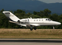 D-IFDH @ LFSB - Landing rwy 16 - by Shunn311