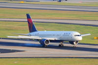 N647DL @ KATL - KATL.  9/10/2010. - by concord977