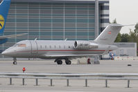 OE-INP @ LOWW - CL-605 - by Andy Graf-VAP