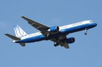 N561UA @ MCO - United 757-200 - by Florida Metal