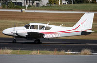 N6669Y @ KPDK - KPDK NBAA 2010 - by Nick Dean