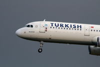 TC-JRD @ EBBR - Arrival to RWY 25L - by Daniel Vanderauwera
