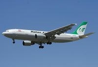 EP-MNU @ OIII - On shrt final RWY 29L - by Fariborz Shammas