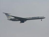 UR-86528 @ LOWW - Offficial visit of the Primeminister of Ukraine in Austria - Approach RWY 11 on this foggy day. - by P. Radosta - www.austrianwings.info