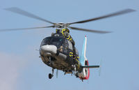 522 @ LFTH - Hyeres Airshow 2010 - by olivier Cortot