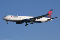 N171DN @ DFW - Delta Airlines at DFW Airport - by Zane Adams