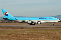 HL7499 @ LOWW - HL7499@Vienna - by Basti777