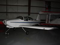 N7YE @ OSH - 2000 Schumacher VANS RV-6A, c/n: 3315.
No Engine, no instruments in the panel. - by Timothy Aanerud