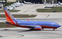 N267WN @ KFLL - Boeing 737-700 - by Mark Pasqualino